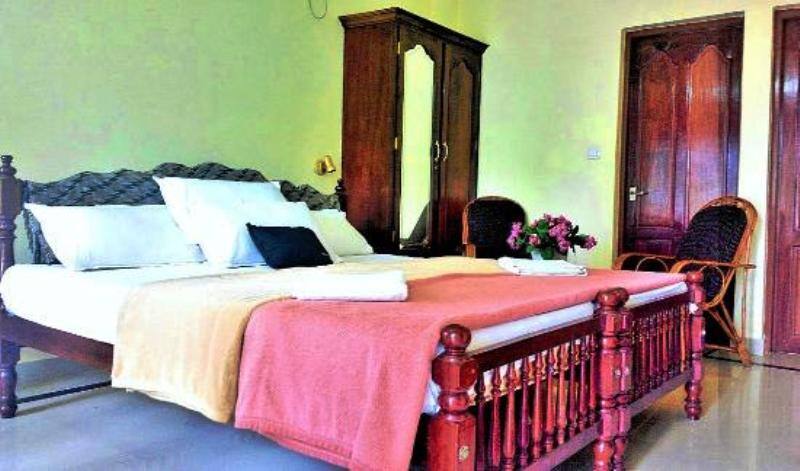 Sree Mookambika Beach Resort, Kovalam 4